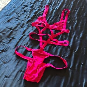 NWOT Hot Pink Unique Monokini